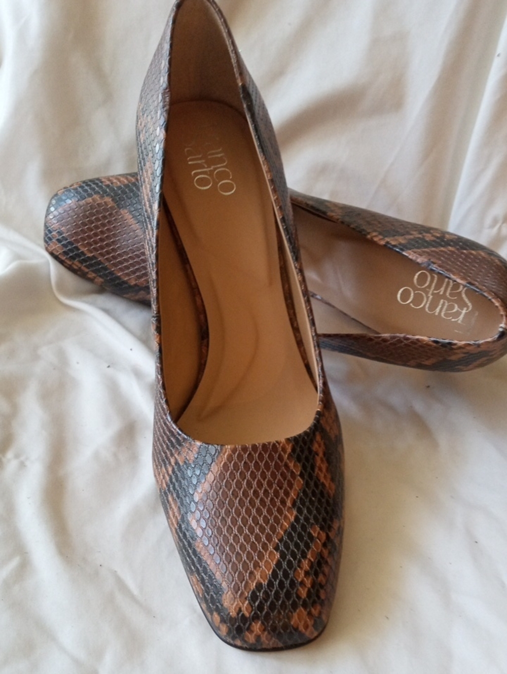 Sz 9 Franco Sarto Brown Snake-Print Pumps